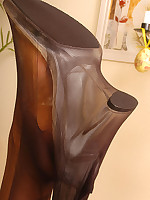 Welcome to Pantyhoseinnylons.com ~ An overdose of pantyhose . nylons and stockings ~ Angel is ripping her dark brown hose over stockings